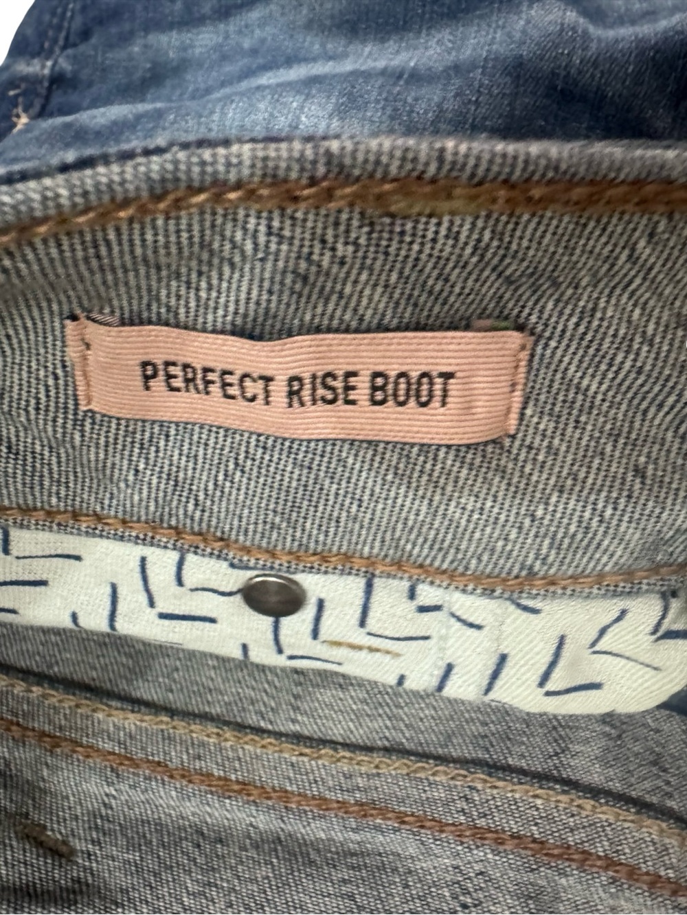 Ariat Women's Perfect Rise Boot Cut Jeans - Picture 6 of 7